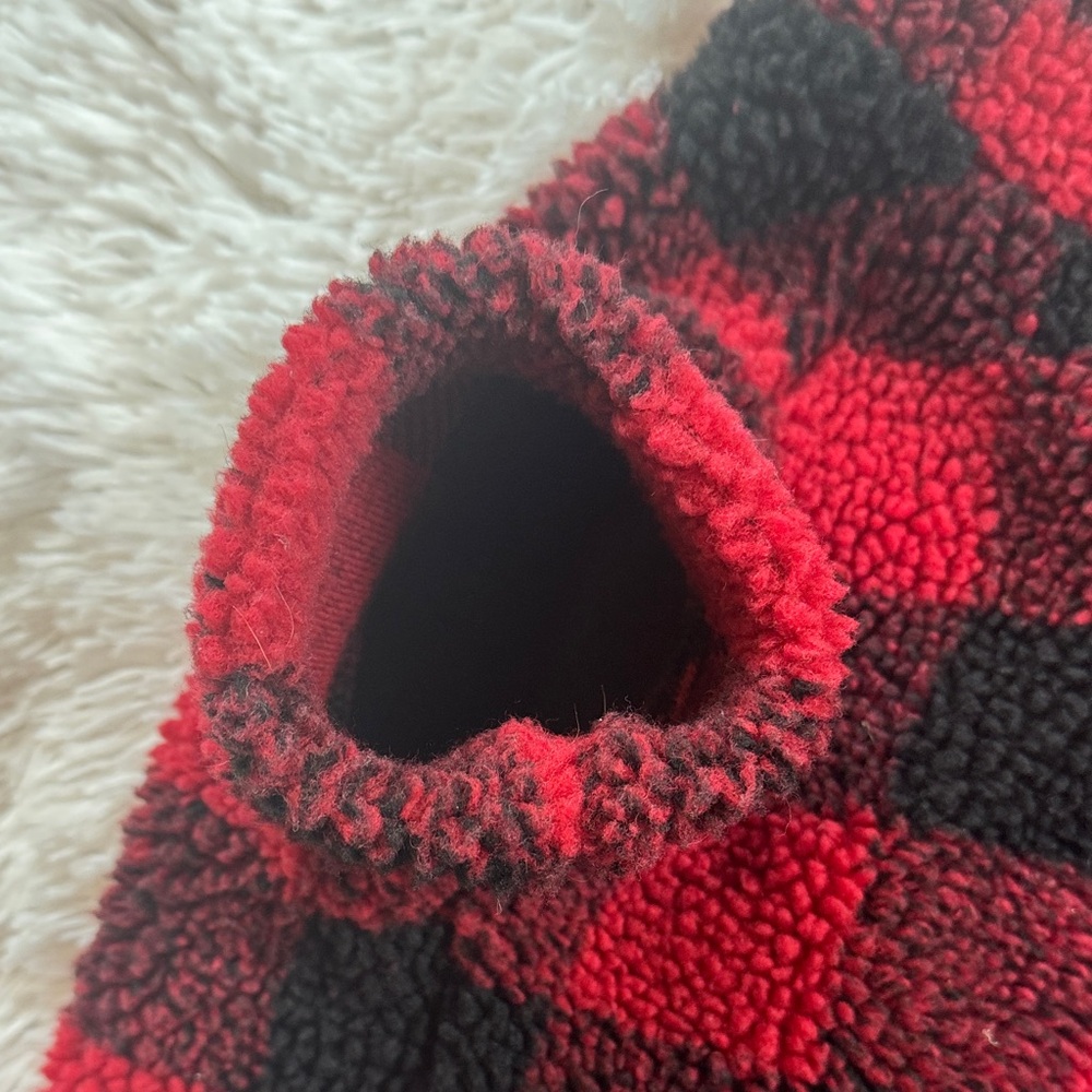 Heart to Tail Red & Black Buffalo Plaid Front Zip Lined Dog Sherpa Jacket - Picture 7 of 11